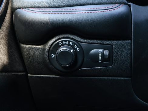 Used 2024 Dodge Durango GT image 15