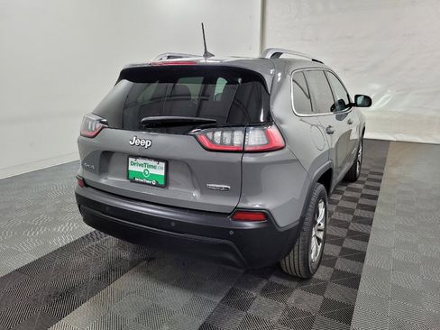 Used 2020 Jeep Cherokee Latitude Plus w/ Comfort/Convenience Group AWD/4WD image 9