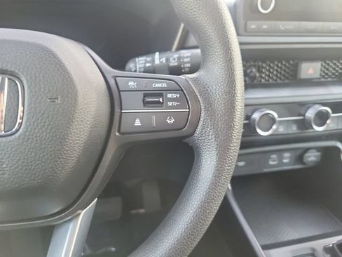 Used 2025 Honda CR-V EX image 16