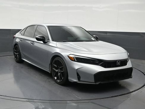 Used 2025 Honda Civic Sport image 7