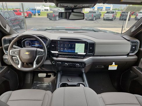 New 2025 Chevrolet Silverado 2500 LTZ w/ LTZ Plus Package image 6