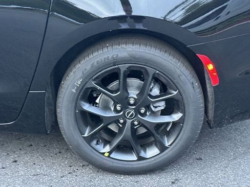 New 2026 Chrysler Pacifica Limited w/ S Appearance Package image 17