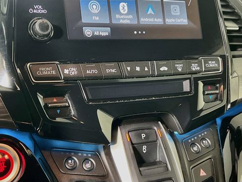 Used 2022 Honda Odyssey Elite image 14