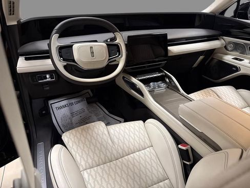 New 2025 Lincoln Nautilus Black Label image 8