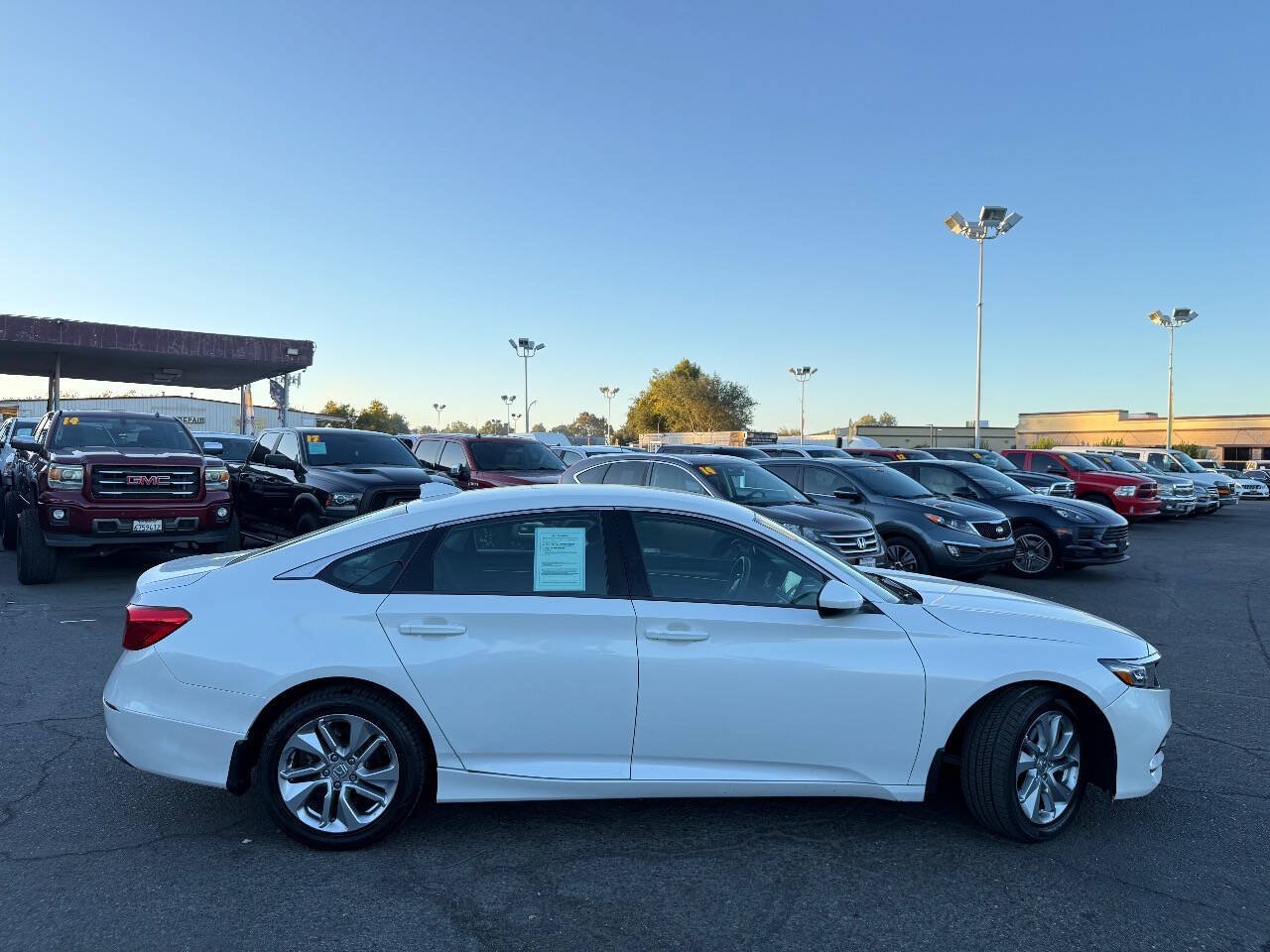 Used 2019 Honda Accord LX image 9