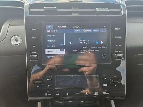 Used 2023 Hyundai Tucson SEL w/ Convenience Package image 18