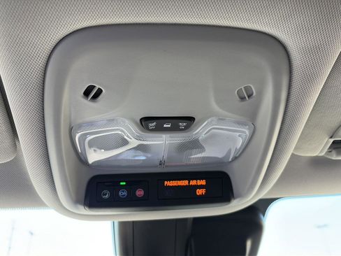 New 2026 Chevrolet TrailBlazer LT w/ LT Cold Weather Package FWD image 23