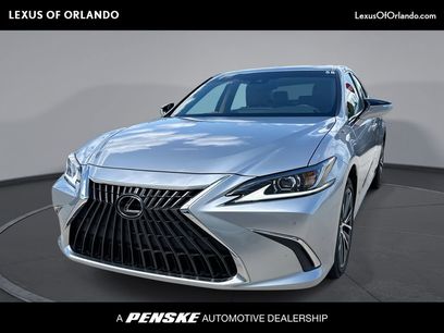 Used 2025 Lexus ES 350 w/ Premium Package