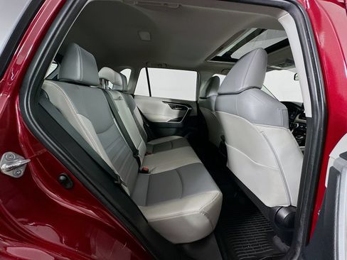 Used 2023 Toyota RAV4 XLE Premium AWD/4WD image 29