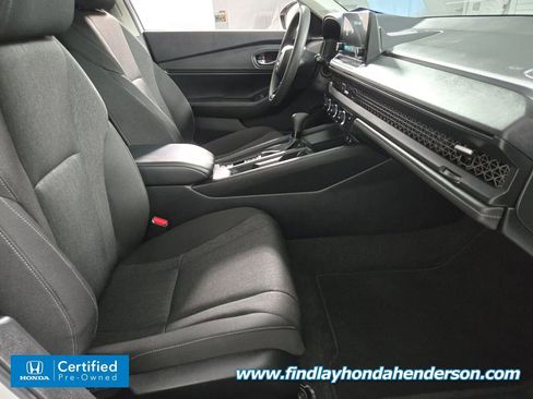Used 2025 Honda Accord SE image 22