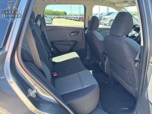 Used 2023 Nissan Rogue SV AWD/4WD image 12