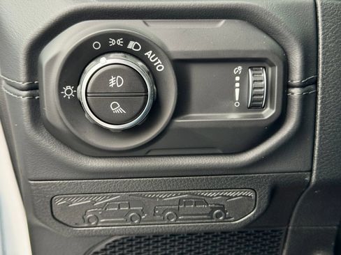 New 2026 Jeep Gladiator Sport AWD/4WD image 26