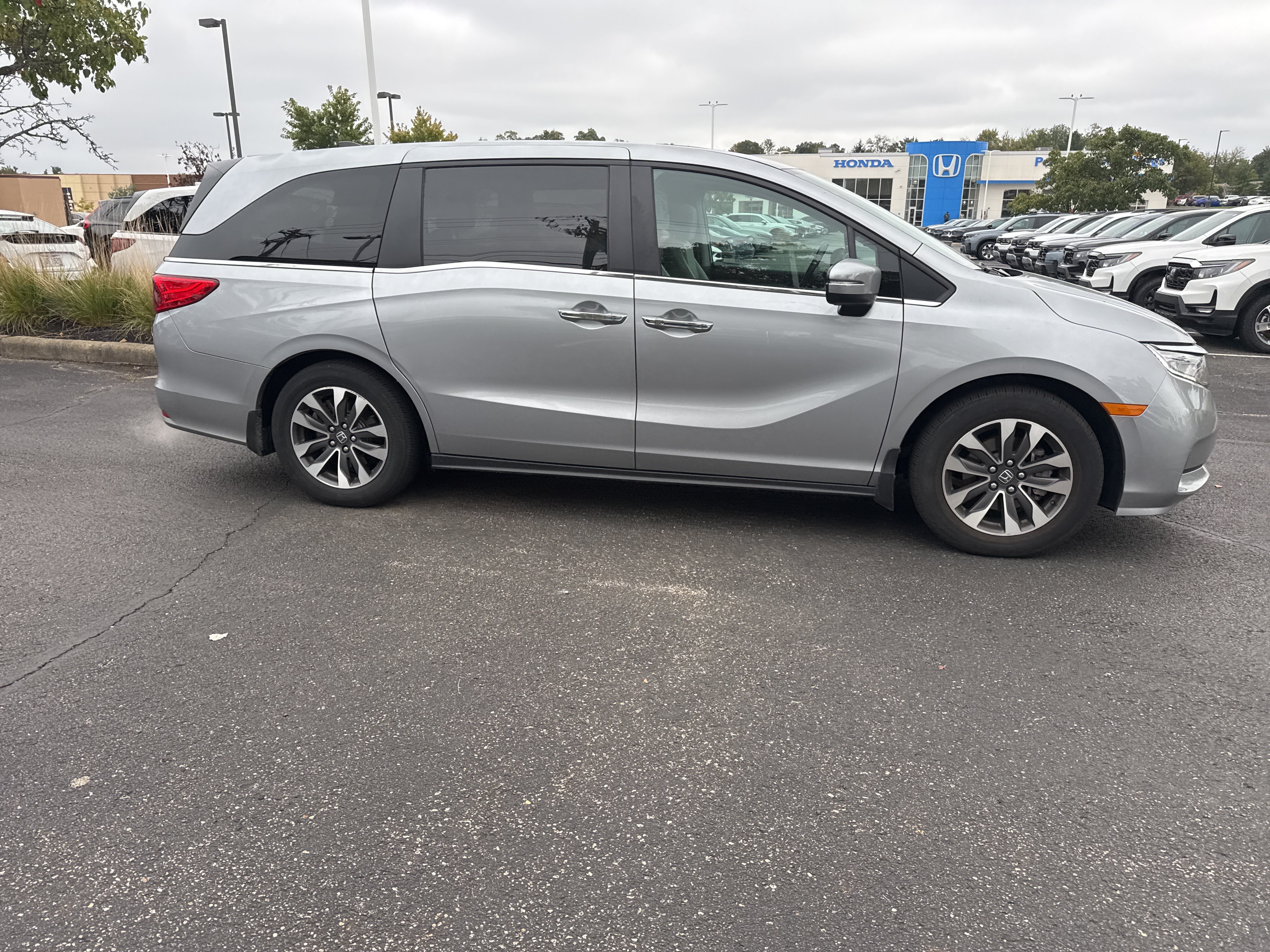 Used 2024 Honda Odyssey EX-L image 21