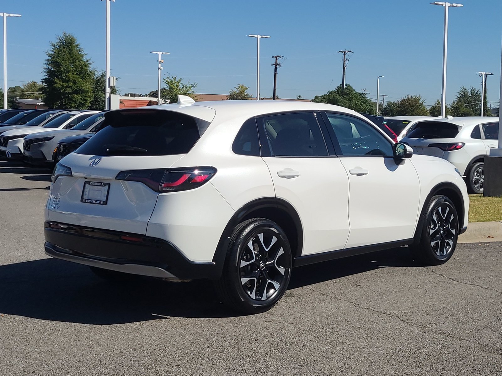 Used 2027 Honda HR-V EX-L image 3