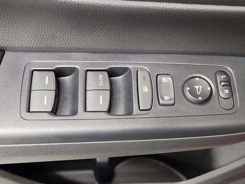 Certified 2026 Honda CR-V LX image 19