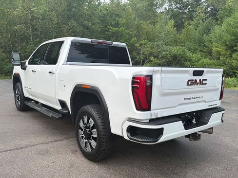 Certified 2024 GMC Sierra 2500 Denali w/ Denali Reserve Package AWD/4WD image 10