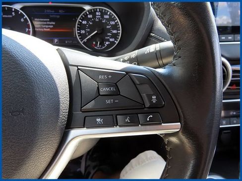 Used 2021 Nissan Sentra SV FWD image 17