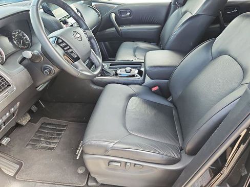Certified 2024 Nissan Armada SL w/ Midnight Edition Package AWD/4WD image 13
