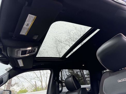 Used 2022 RAM 1500 Laramie image 19