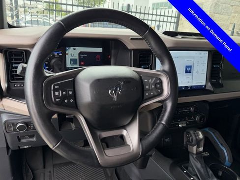 Used 2022 Ford Bronco Wildtrak AWD/4WD image 13