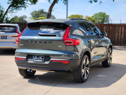 New 2026 Volvo XC40 B5 Ultra w/ Protection Package Premier image 8