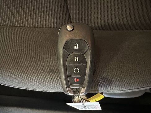 Used 2019 Chevrolet Cruze LS w/ LS Convenience Package FWD image 17