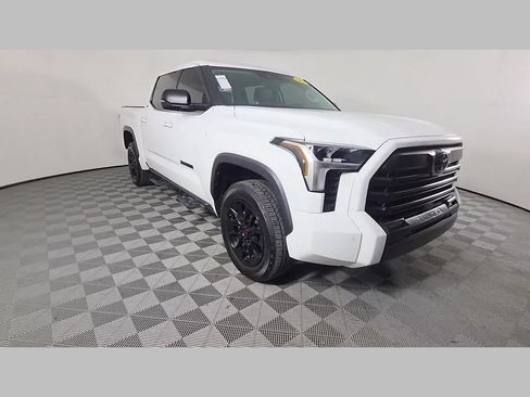 Used 2024 Toyota Tundra SR5 w/ SR5 Premium Package AWD/4WD image 54