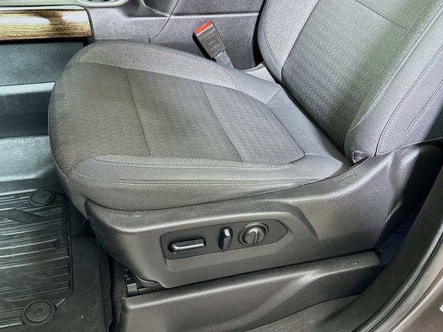 Used 2020 GMC Sierra 1500 Elevation w/ Elevation Value Package AWD/4WD image 25