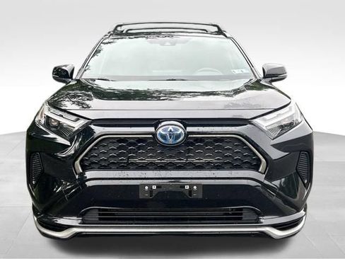 Used 2023 Toyota RAV4 SE w/ Weather & Moonroof Package AWD/4WD image 9