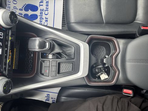 Used 2019 Toyota RAV4 Limited w/ Advanced Technology Package FWD image 23