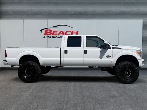 Used 2014 Ford F250 XL w/ Power Equipment Group AWD/4WD image 9