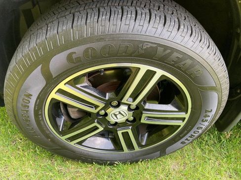 Used 2013 Honda Ridgeline Sport image 42