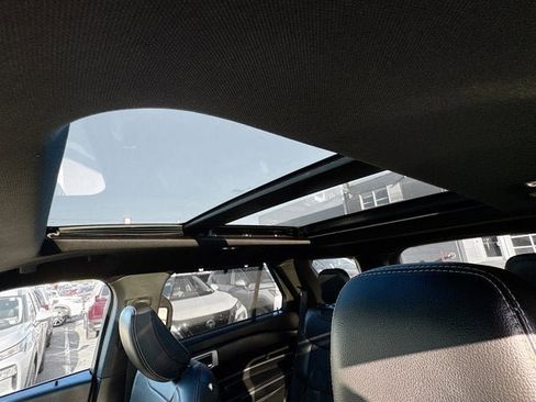 Used 2020 Ford Explorer ST w/ Premium Technology Package image 21