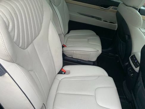 Used 2024 Hyundai Palisade Limited AWD/4WD image 15