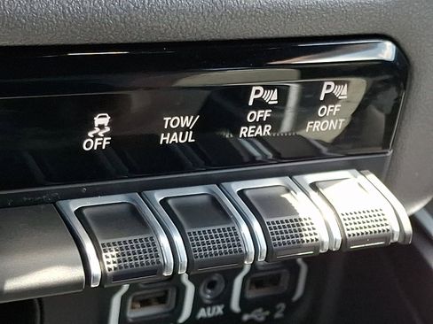 Used 2021 RAM 1500 Big Horn AWD/4WD image 24