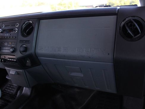 Used 2014 Ford F450 XL w/ Power Equipment Group AWD/4WD image 10
