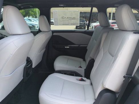 New 2026 Lexus TX 350 AWD image 13