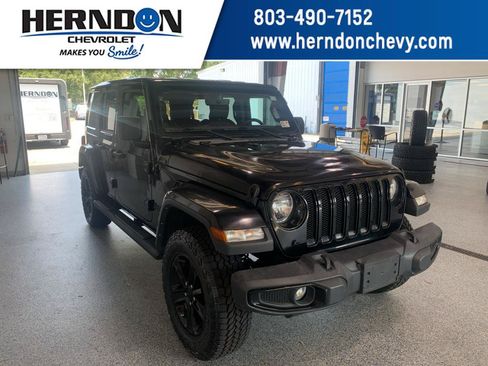 Used 2023 Jeep Wrangler Unlimited Sahara AWD/4WD image 1