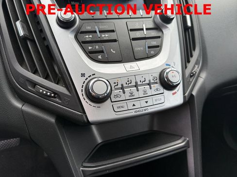 Used 2016 Chevrolet Equinox LS FWD image 19