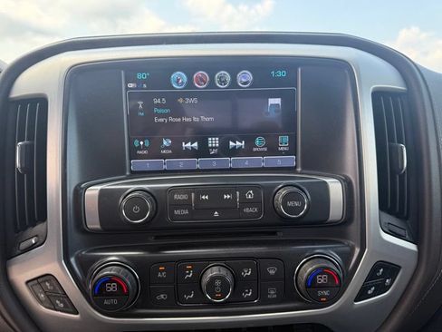 Used 2018 GMC Sierra 1500 SLT AWD/4WD image 9