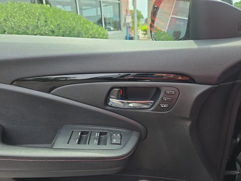 Used 2020 Honda Ridgeline Black Edition image 19