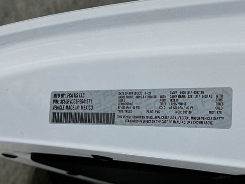 Used 2023 RAM ProMaster 2500 FWD image 34