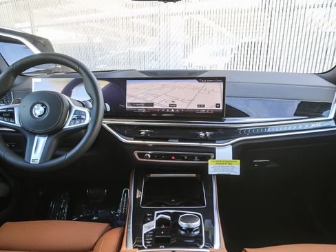 New 2026 BMW X5 xDrive40i w/ M Sport Package image 9