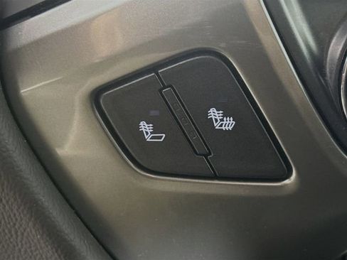 Used 2018 Chevrolet Silverado 1500 LT w/ All Star Edition image 21