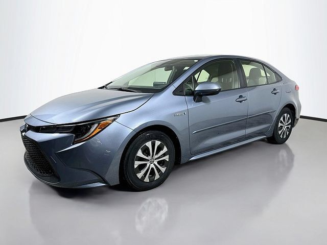 Used 2021 Toyota Corolla LE FWD image 3