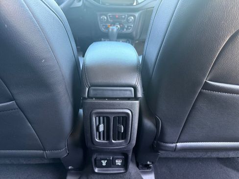 Used 2018 Jeep Compass Latitude w/ Popular Equipment Group image 30