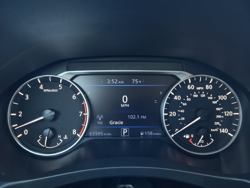 Used 2024 Nissan Altima 2.5 SV FWD image 18