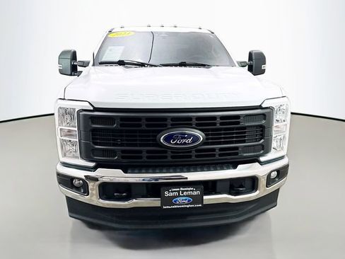 Used 2023 Ford F350 XL w/ XL Chrome Package image 2