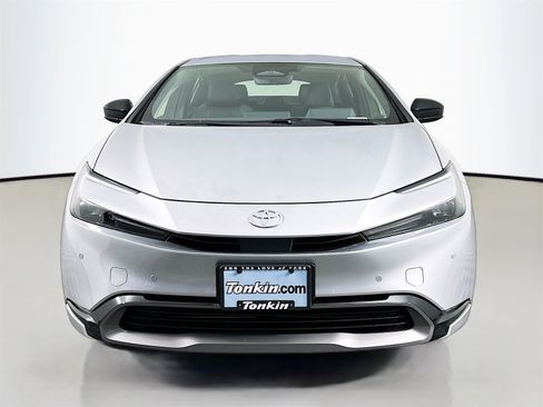 New 2026 Toyota Prius XLE image 2