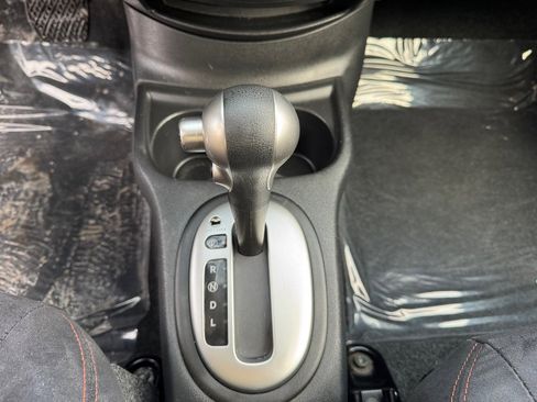 Used 2015 Nissan Versa Note SR w/ SR Tech Package image 36